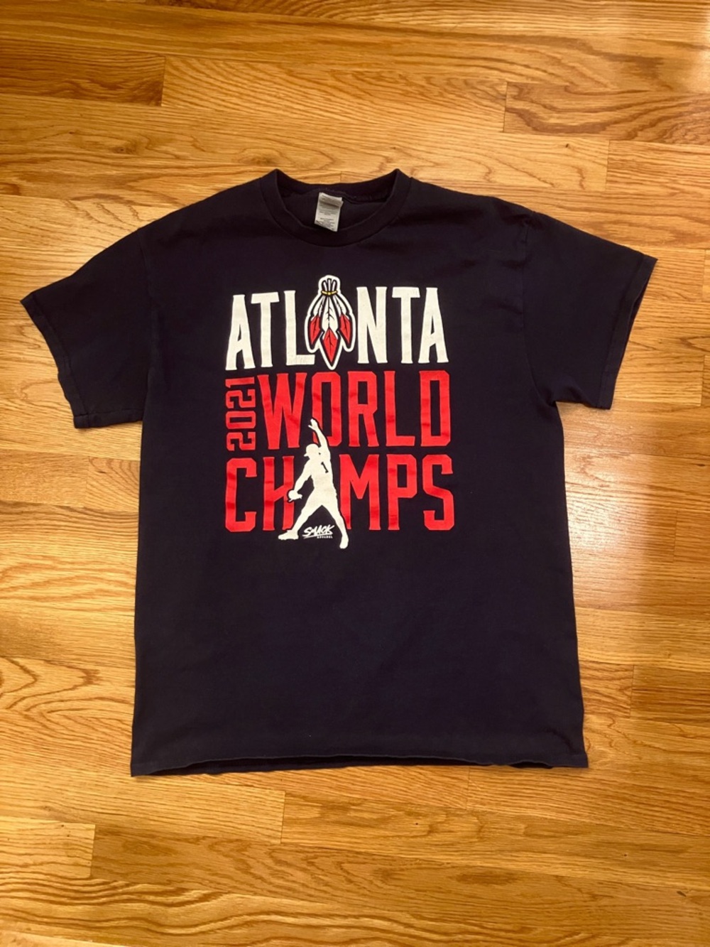 Atlanta Braves Medium 2021 World Champs Graphic Tee - Navy Red White
